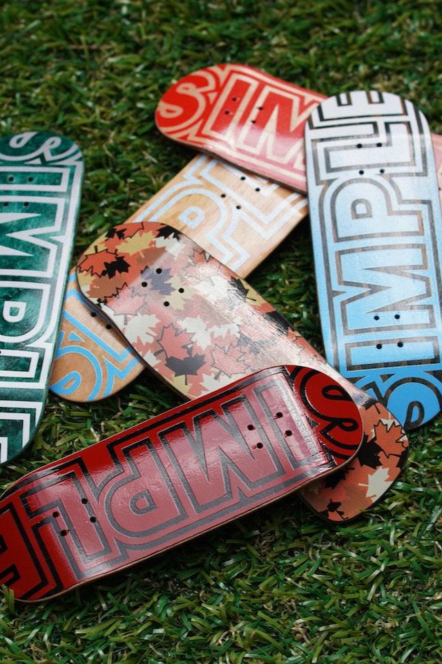 Bold Block Graphic - Black/Red